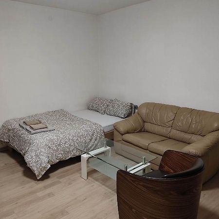 Tomy Apartment Koper Bagian luar foto